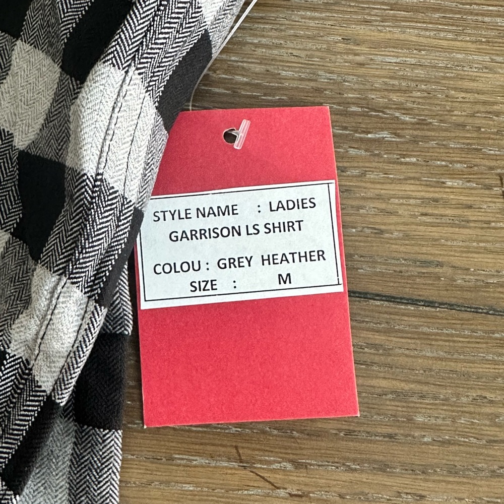 NWT Kimes Ranch LS Garrison button down in Grey Heather, size medium - Picture 5 of 5